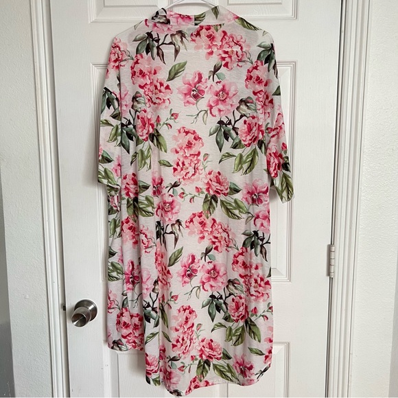 Show Me Your MuMu | Floral Robe - Picture 3 of 6